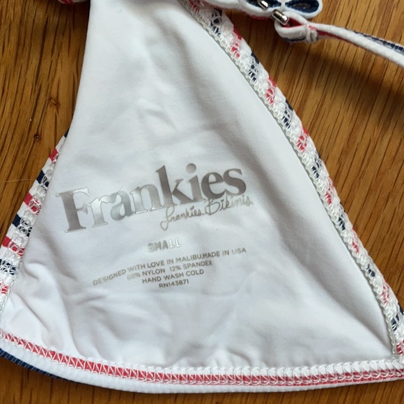 Frankies bikini set - Picture 2 of 4